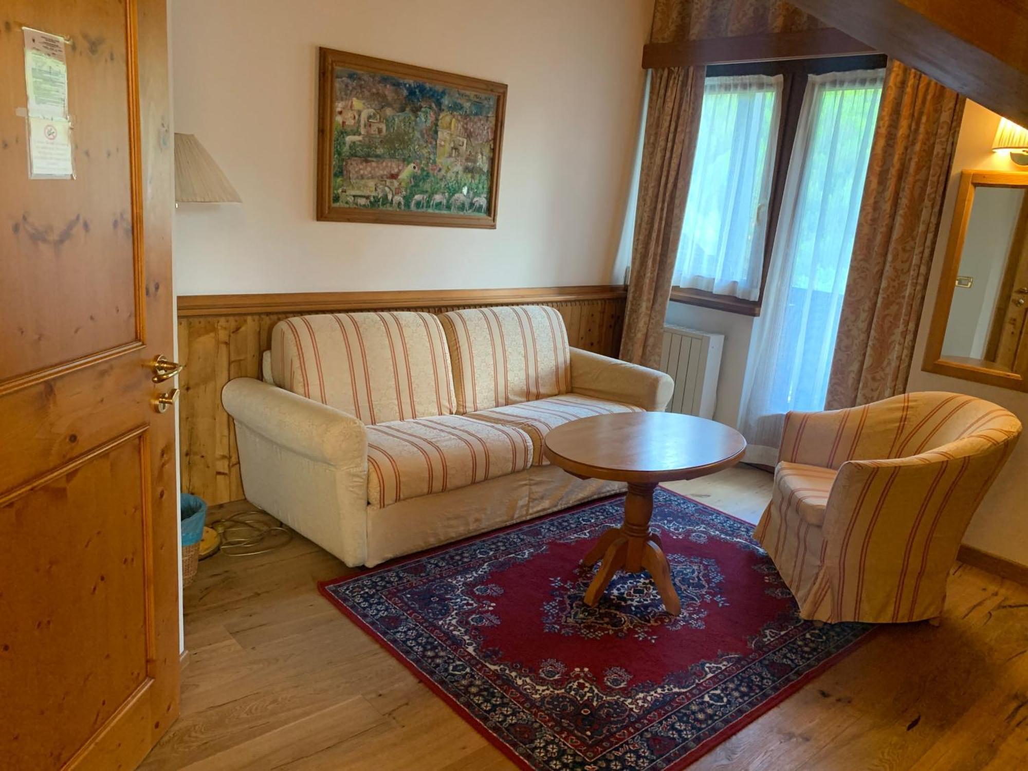 Hotel Lorenzetti Madonna di Campiglio Exterior photo